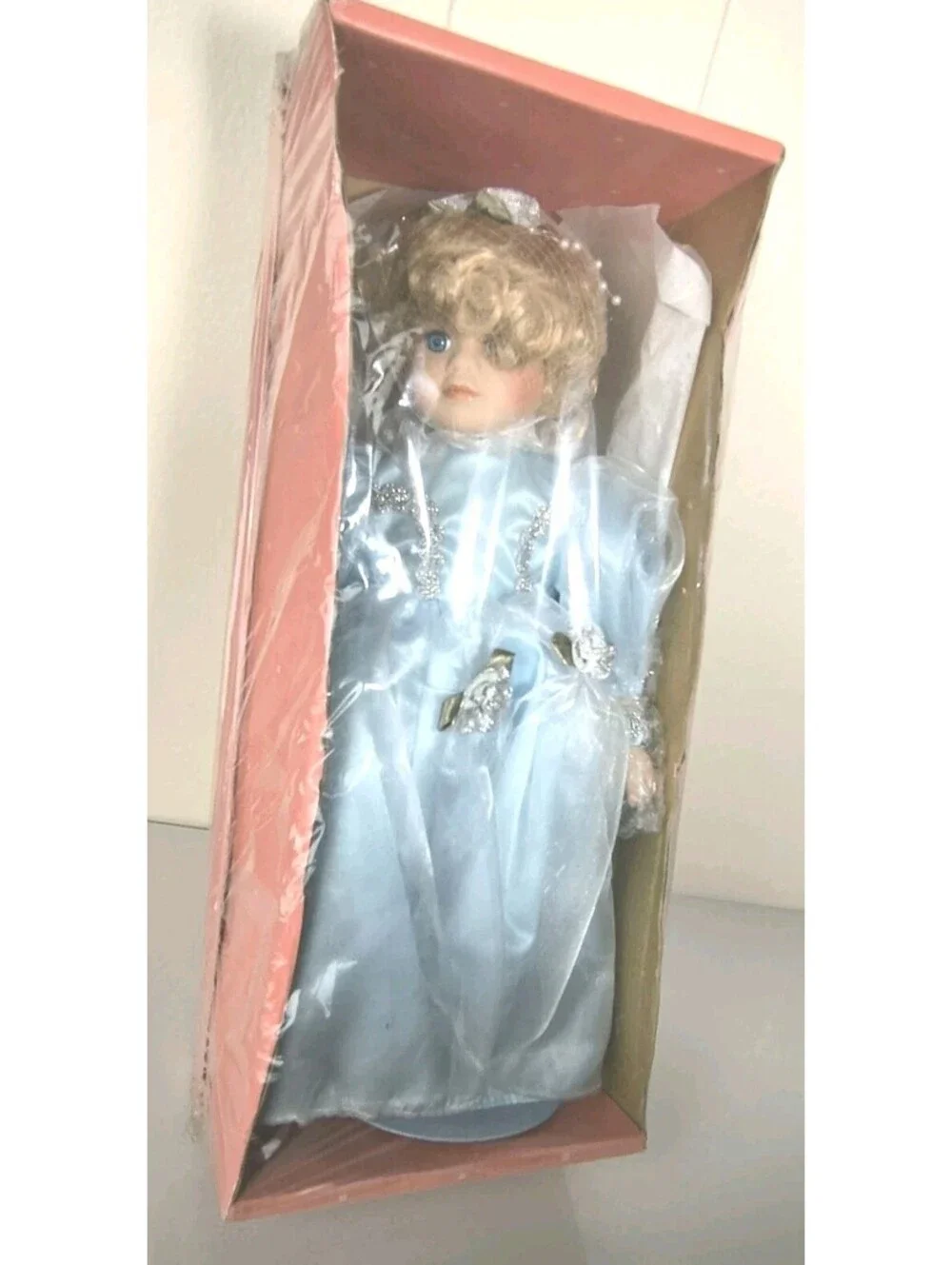 NEW Bradleys Collectible Dolls Cinderella Blue Dress Silver Roses Porcelain 1999